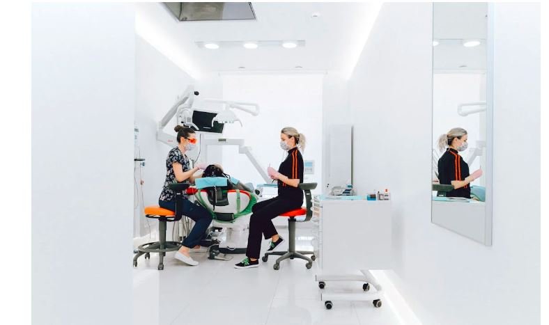 Senior Carer Jobs with Tier 2 Sponsorship